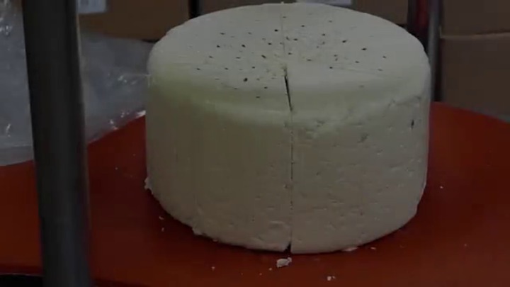 How To Cut Cheese Cubes With A Machine - FoodTools 5-AF